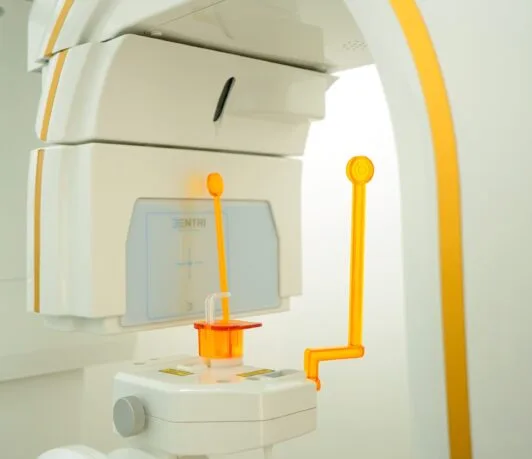 Imagem - CBCT (CONE BEAM COMPUTER TOMOGRAPHY) OU TOMOGRAPHIE ASSISTÉE PAR ORDINATEUR À FAISCEAU CONIQUE